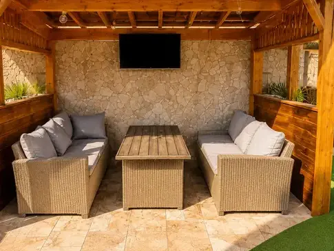 bar lounge à Changé - image 2